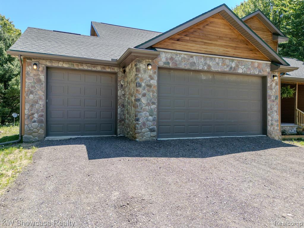 9246 WHITE Road, Linden, MI 48451 — Photo 12