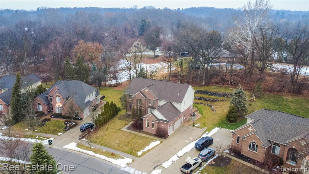 6536 Chatham Circle, Rochester Hills, MI 48306 — Photo 68