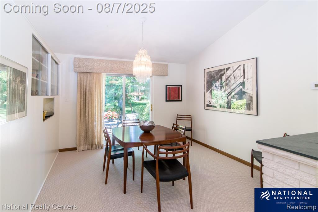 4933 Malibu Drive, Bloomfield Hills, MI 48302 — Photo 30