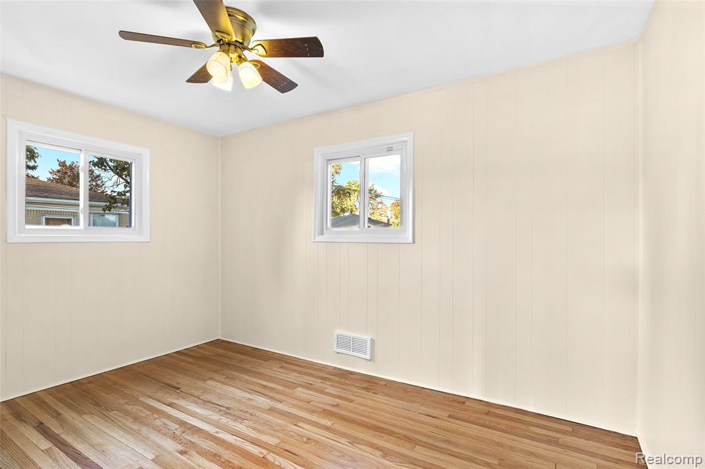 9334 N Joseph Avenue, Allen Park, MI 48101 — Photo 19