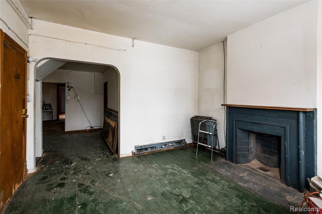5875 4th Street, Detroit, MI 48202 — Photo 8