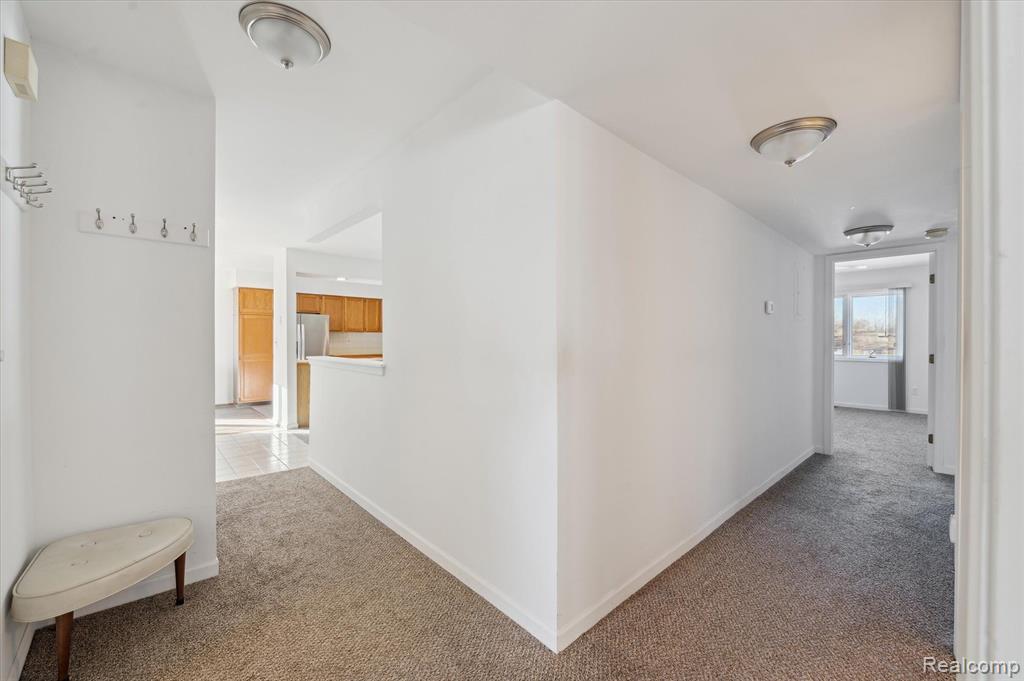 9836 Hawthorne Glen Drive, Grosse Ile, MI 48138 — Photo 12