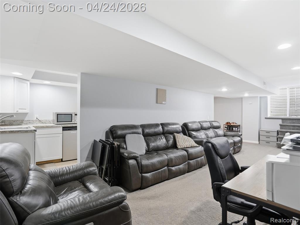 42610 Colorado Drive, Clinton Twp, MI 48036 — Photo 45