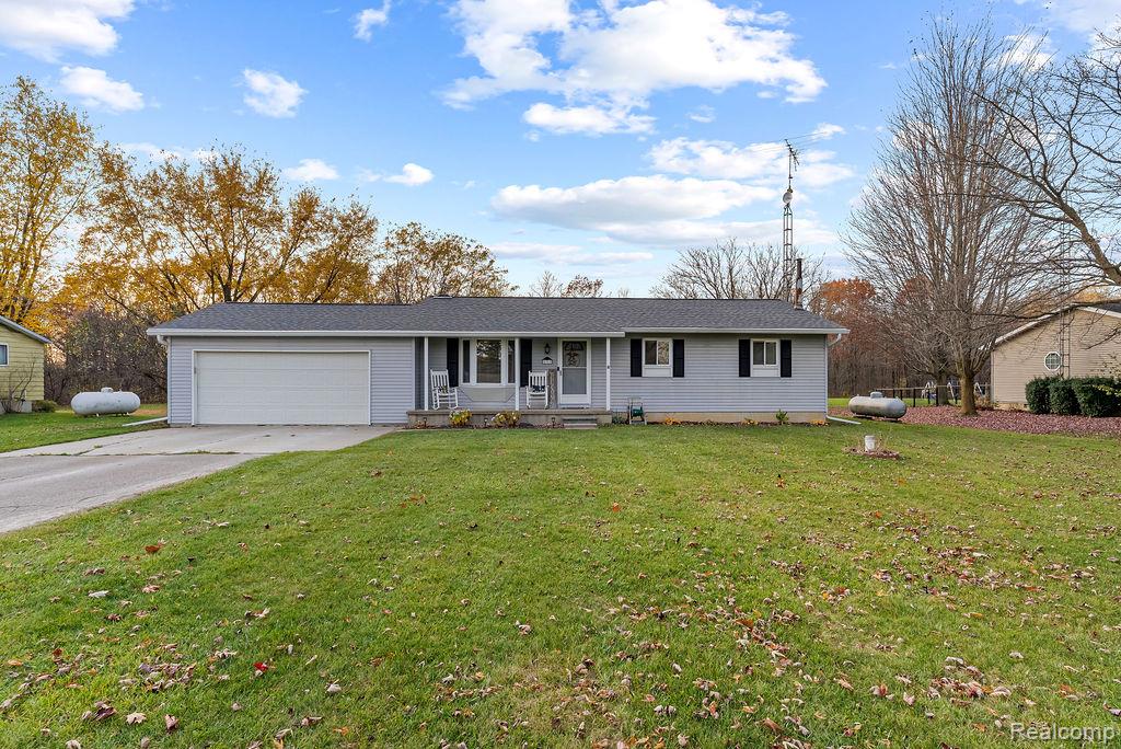 8362 Beers Road, Swartz Creek, MI 48473 — Photo 2