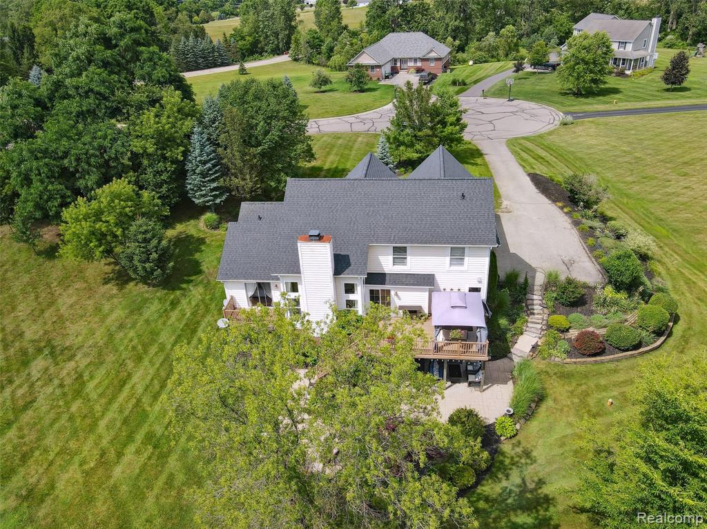 945 Gray Fox Court, Howell, MI 48843 — Photo 73