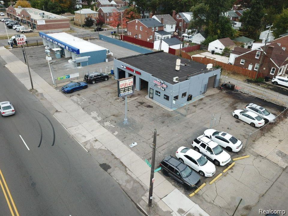 10530 W 7 MILE Road - Photo 4
