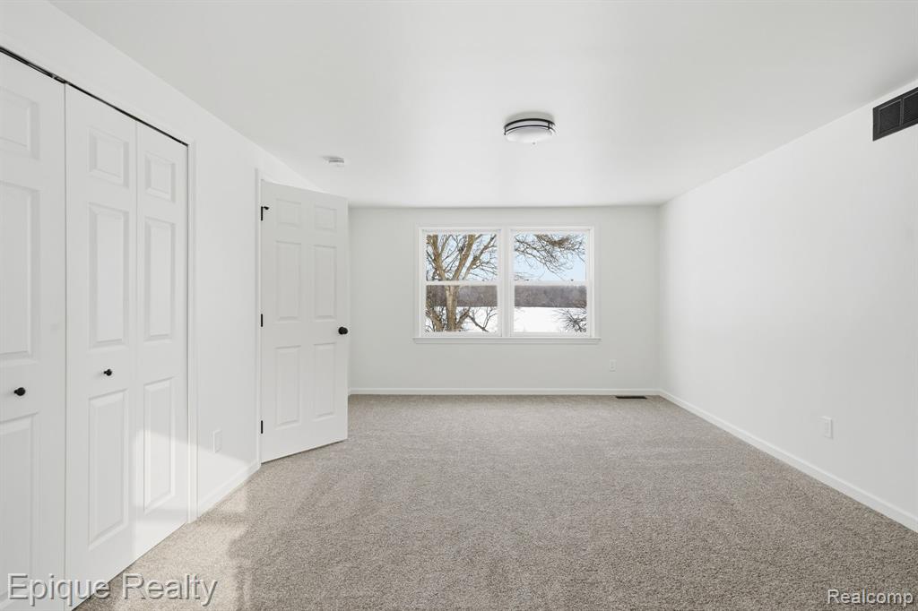 8680 Oak Hill Road, Clarkston, MI 48348 — Photo 44
