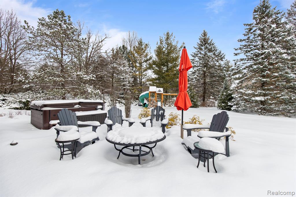 7997 BROOKWOOD Drive, Clarkston, MI 48348 — Photo 51