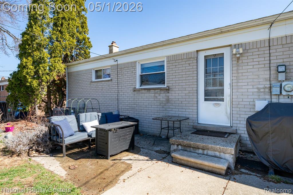 8341 Shari Drive, Westland, MI — Photo 26