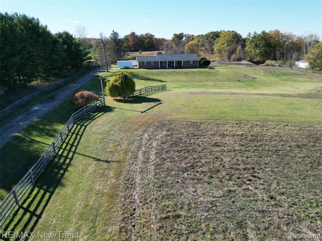 1656 S Lapeer Road, Lapeer, MI 48446 — Photo 9