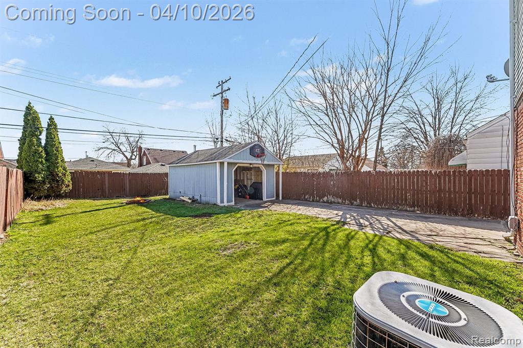 713 Riverbank Street, Lincoln Park, MI 48146 — Photo 26