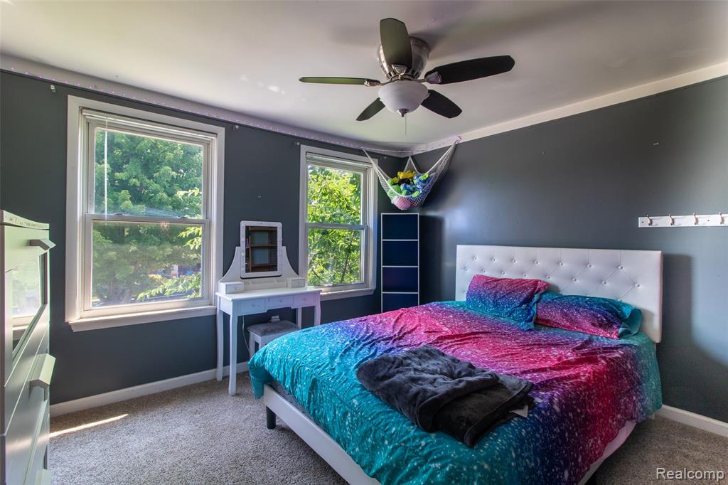 24550 Colonial Drive, Woodhaven, MI 48183 — Photo 24