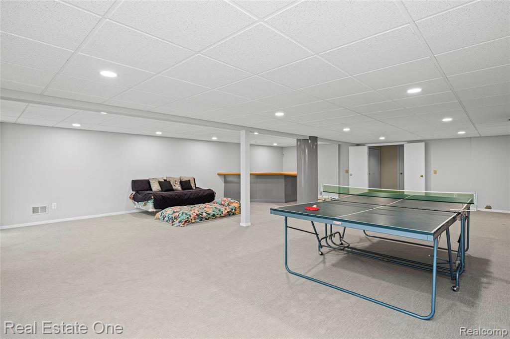 5000 Mirror Lake Court, 19, West Bloomfield, MI 48323 — Photo 44