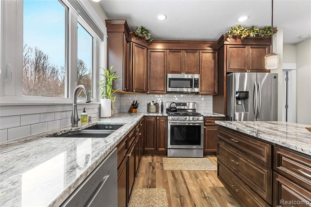 5463 Lone Beech Drive, Traverse City, MI 49685 — Photo 15