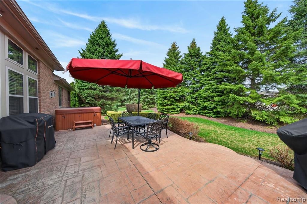 20196 Huron Drive, Clinton Twp, MI 48038 — Photo 42