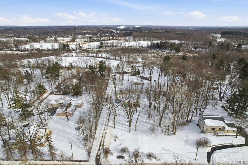 4531 Clifford Road, Brighton, MI 48116 — Photo 24