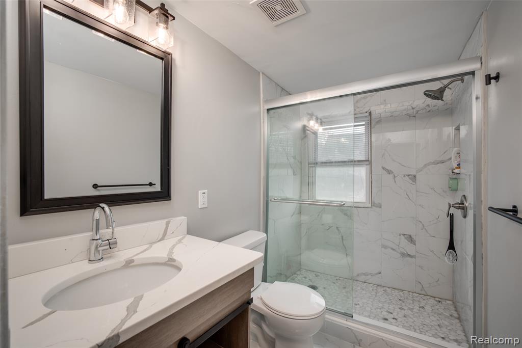 111 Scott Boulevard, Mount Clemens, MI 48043 — Photo 26