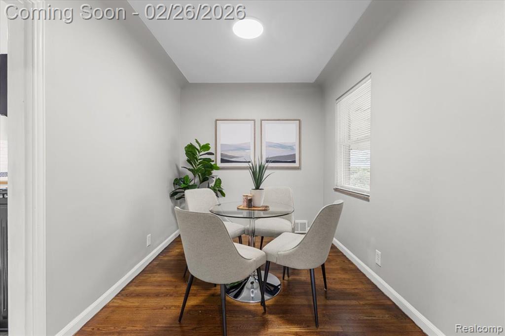 19134 Mallina Street, Grosse Pointe, MI 48236 — Photo 8