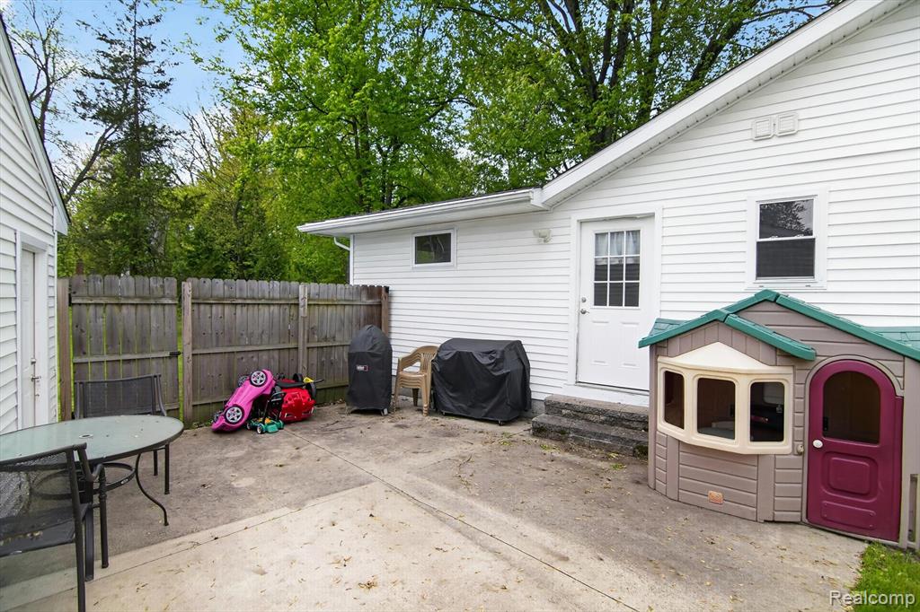 1020 Savage Road, Belleville, MI 48111 — Photo 40