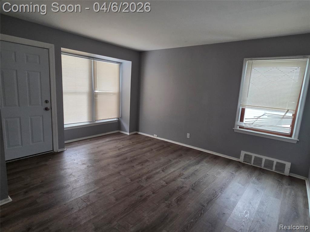 1139 S Bassett Street, Detroit, MI, 48217