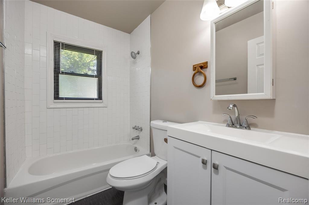 8289 Ford Avenue, Warren, MI 48089 — Photo 7