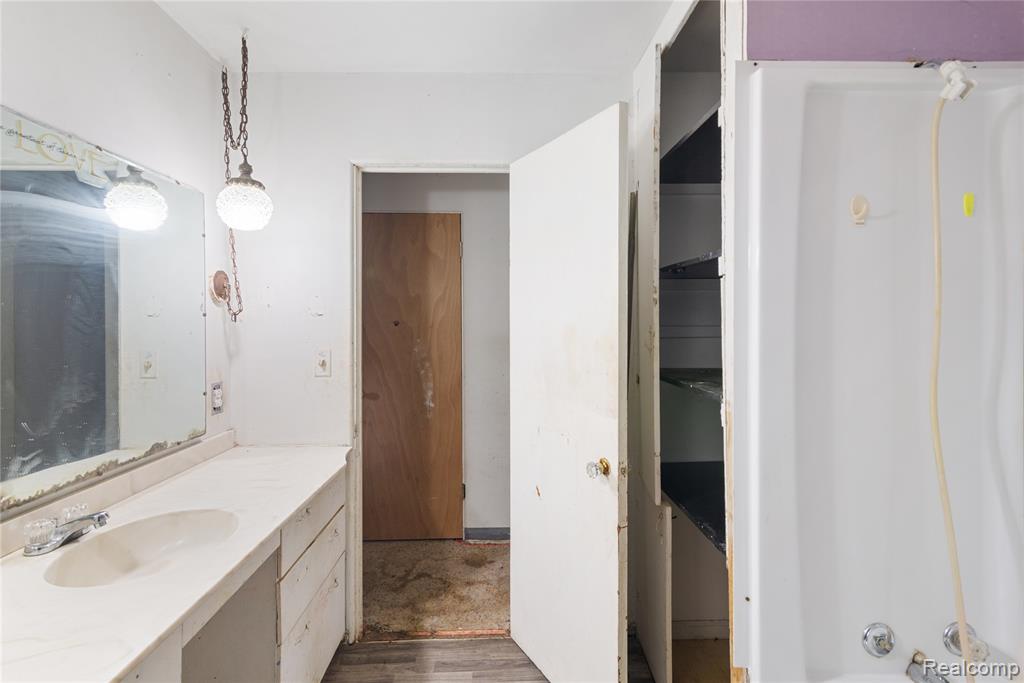 7398 N Genesee Road, Genesee, MI 48437 — Photo 15