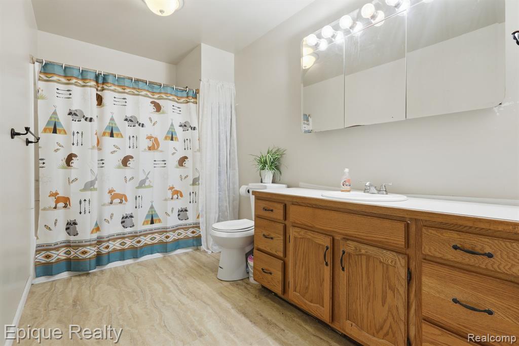 12376 W Reid Road, Durand, MI 48429 — Photo 19