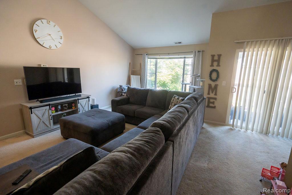 23010 Fairlane Boulevard, Woodhaven, MI 48183 — Photo 6