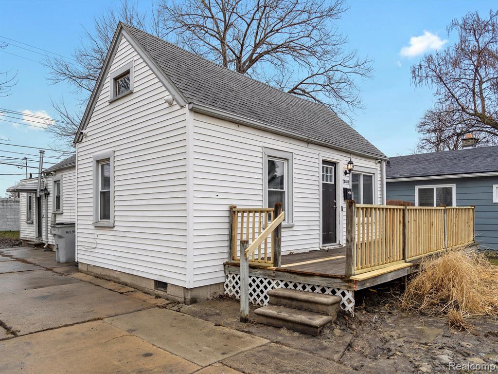 23409 CARLISLE Avenue, Hazel Park, MI 48030 — Photo 3