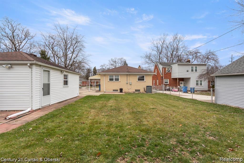 7296 KINGSBURY STREET, Dearborn Heights, MI 48127 — Photo 32