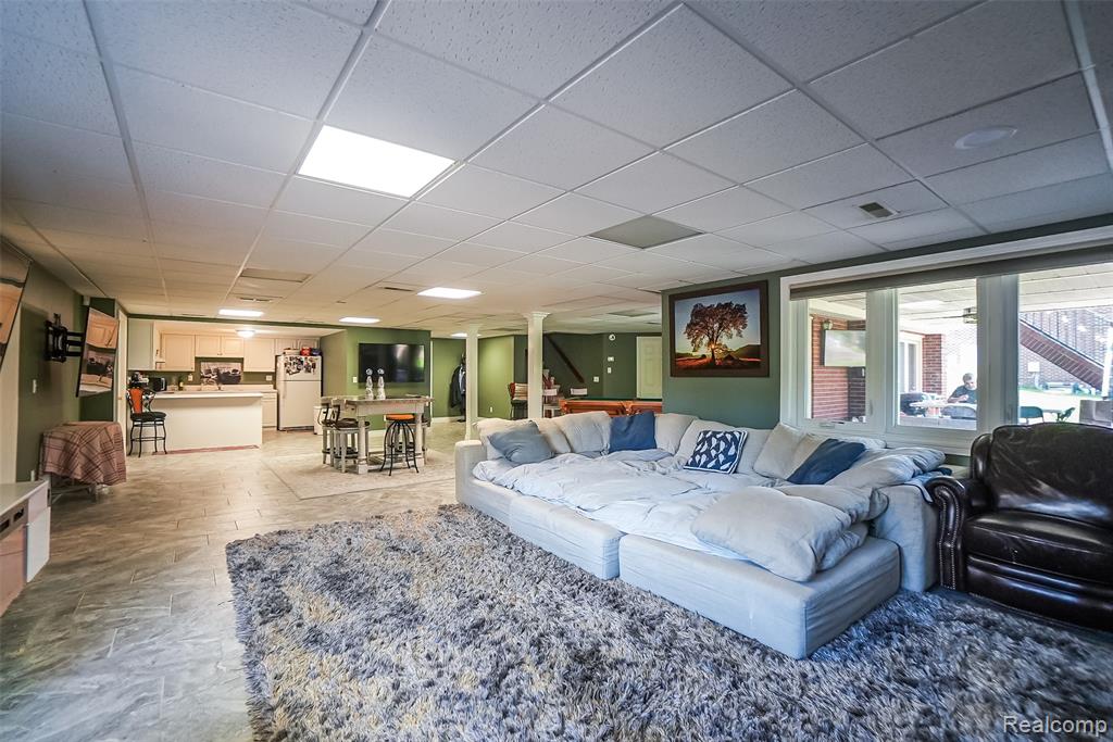 54182 Queensborough Drive, Shelby Twp, MI 48315 — Photo 15
