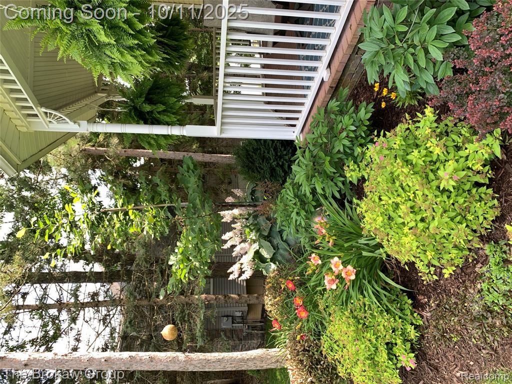 10216 Mill Pointe Drive, Goodrich Vlg, MI — Photo 58