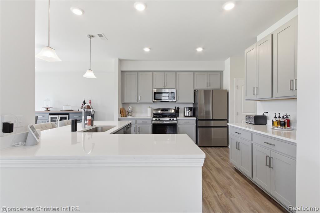 904 Salt Springs Drive, Saline, MI 48176 — Photo 12