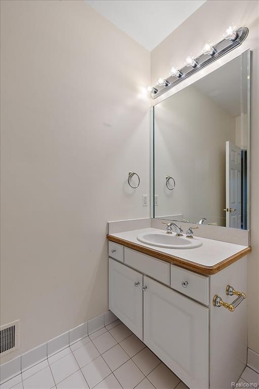 3725 Mountain Laurel Court, Oakland, MI — Photo 42