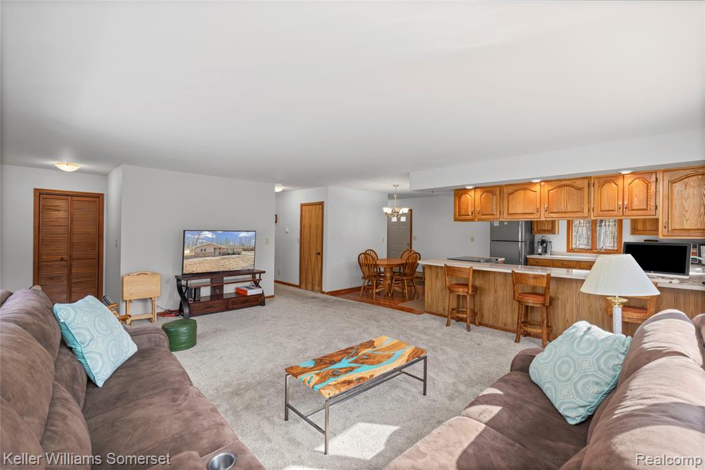 208 Hitchcock Avenue, Roscommon, MI 48653 — Photo 12
