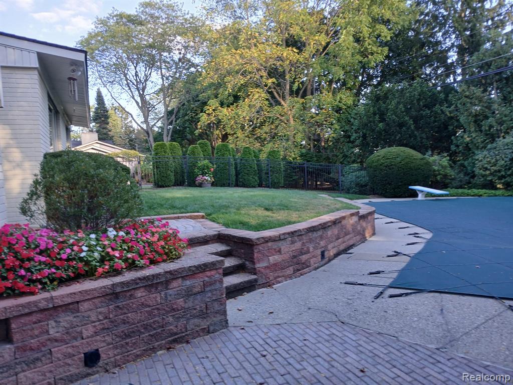 5361 Echo Road, Bloomfield Hills, MI 48302 — Photo 37