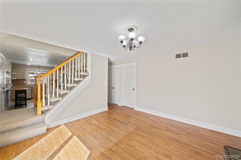 43685 Yorktown Street, Canton, MI 48188 — Photo 23