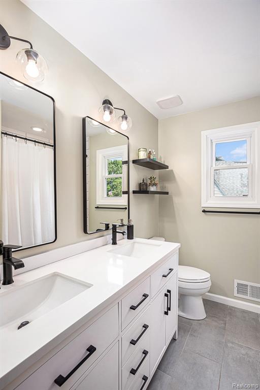 7907 Hoffman Drive, Waterford, MI 48327 — Photo 12