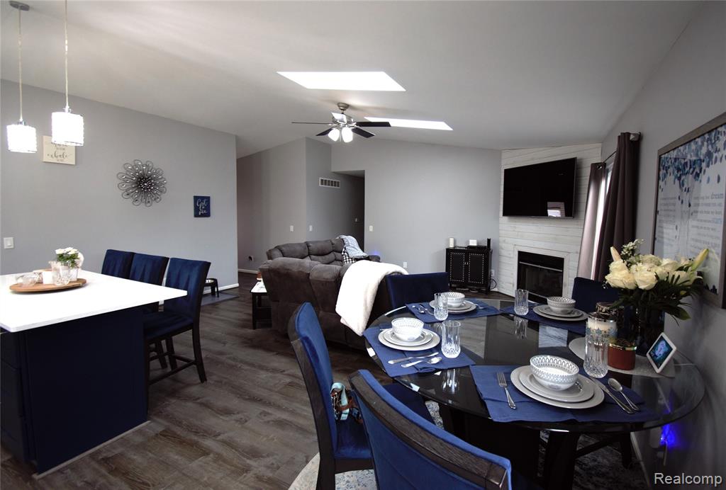 313 Janet Lane, Almont, MI 48003 — Photo 4