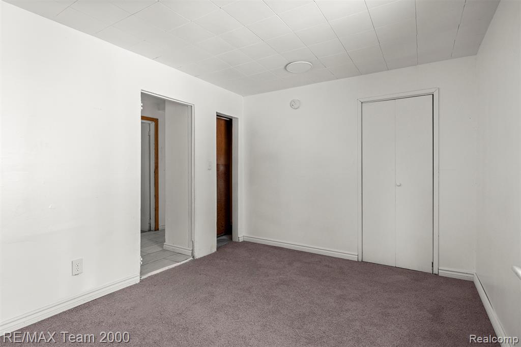 21304 Glen Lodge Road, Royal Oak, MI 48220 — Photo 34