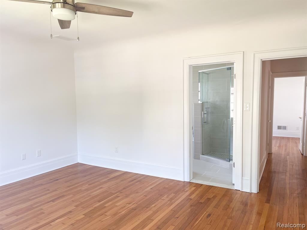 488 PARKVIEW Drive, Detroit, MI 48214 — Photo 35