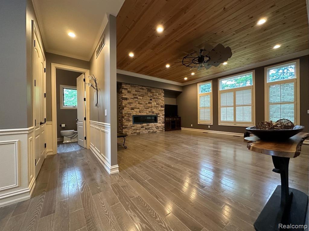 52006 Finch Court, Shelby Twp, MI 48315 — Photo 10
