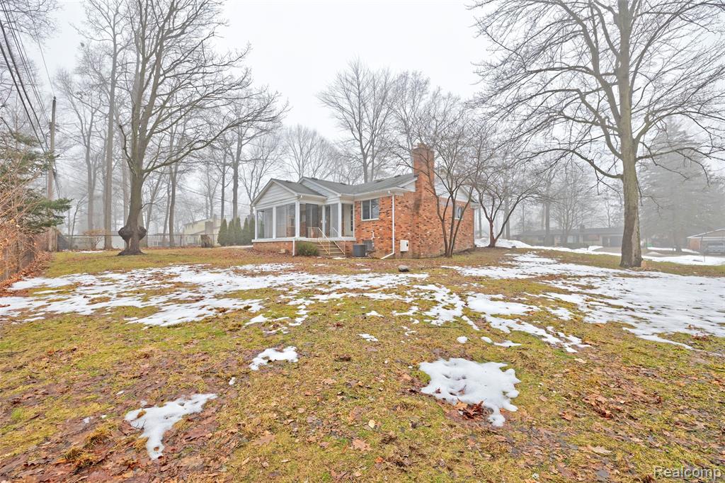 5936 Warbler Drive, Clarkston, MI — Photo 5