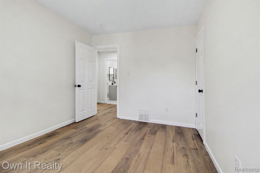 1555 Levona Street, Ypsilanti, MI 48198 — Photo 19