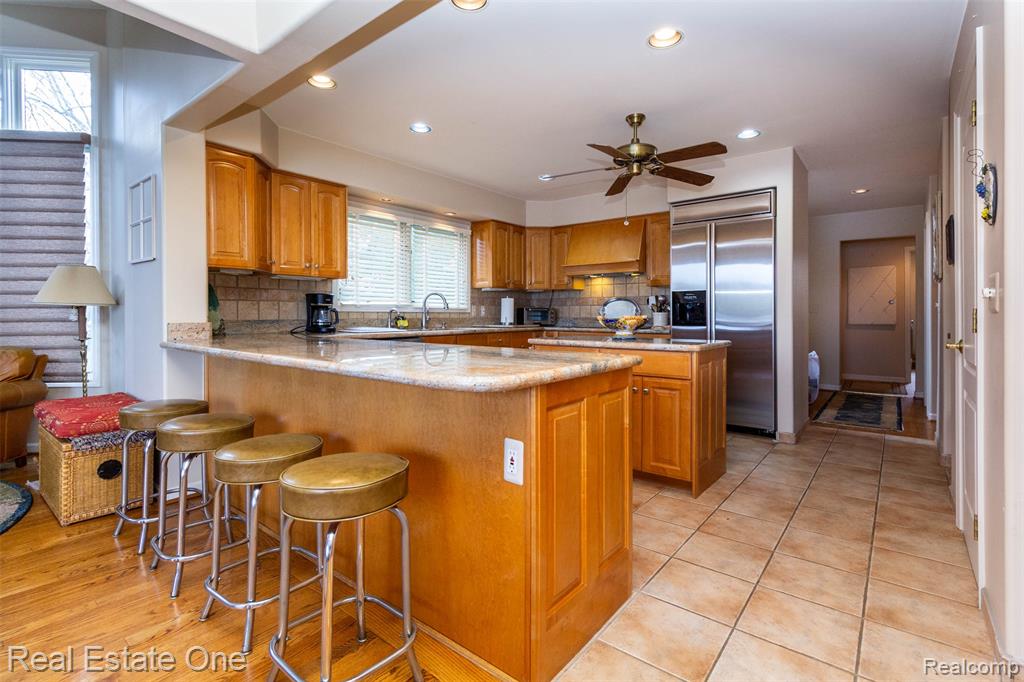 10215 Mill Pointe Drive, Goodrich Vlg, MI — Photo 18