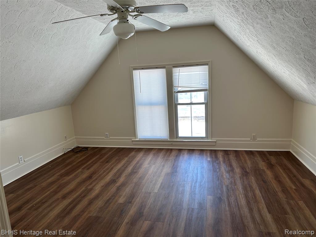 823 Alger Street, Howell, MI 48843 — Photo 14