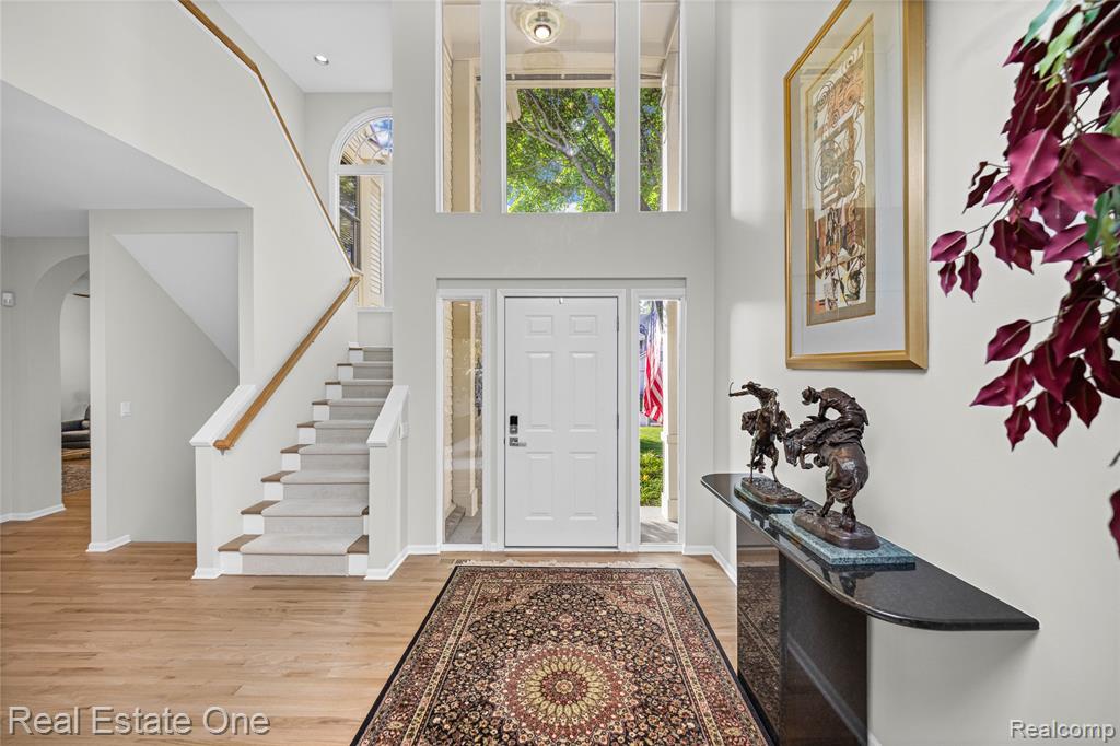 7105 Winding Brook Court, West Bloomfield, MI — Photo 17