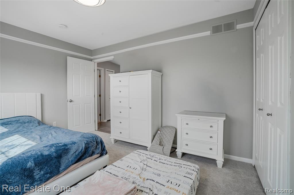 2590 Oakham Court, Canton, MI 48188 — Photo 19
