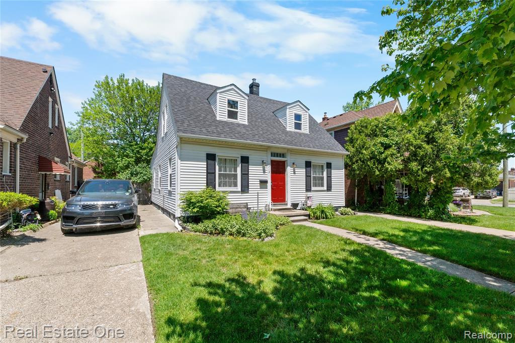 1712 Ash Street, Wyandotte, MI 48192 — Photo 4