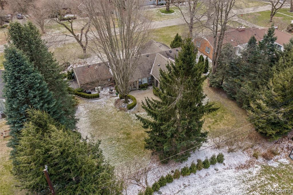6183 Lantern Lane, Bloomfield Hills, MI 48301 — Photo 41